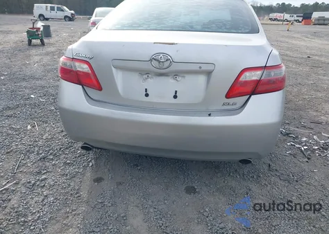 2009 Toyota Camry Xle V6 z USA, uszkodzony, nr VIN 4T1BK46KX9U592687